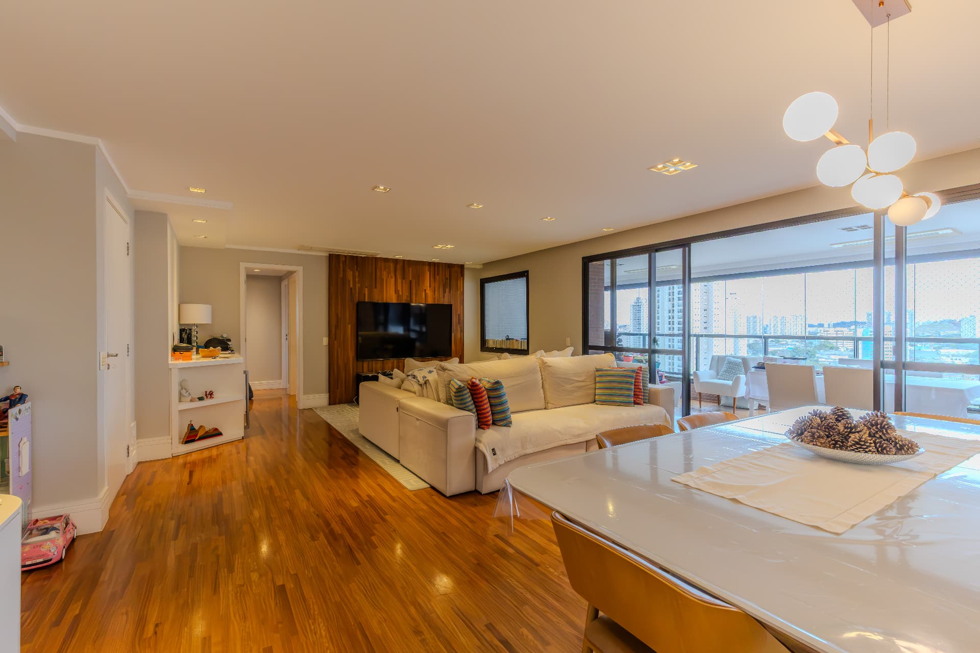 Apartamento Apartamento de 167m² - 3 Suítes no The Gift Granja Julieta